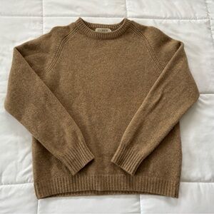 90s 100% Wool J. Crew Women’s Tan Crewneck Sweater